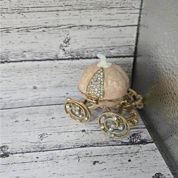 Cinderella Pumpkin Carriage MINI Trinket Box Pink Rhinestone Collectible - Picture 2 of 6